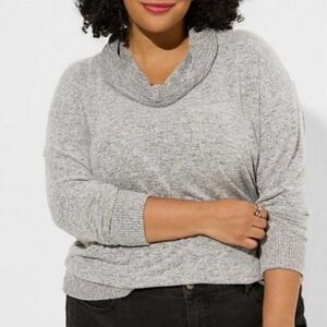 Torrid Super Soft Plush Grey Cowl Neck Kangaroo Pocket Pullover Sweater Size 3x